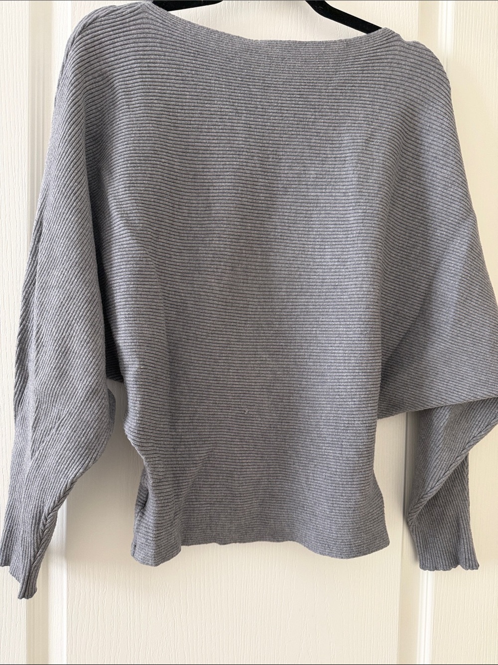 Light Gray Off-the-Shoulder Ribbed Sweater - Picture 4 of 4